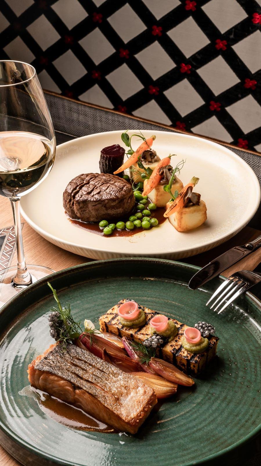 Plate with food 